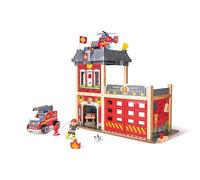 Hape Jouet Caserne de Pompier en Bois - Jeu Garçon Fille 3 Ans et Plus - Pompier, Hélicoptère, Camion Pompier, xtincteur, Hache Inclus - Jeu Éducatif & Amusant, Idéal pour la Créativité