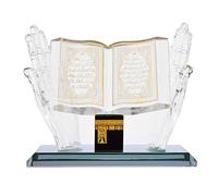Hapivida Ornement en Cristal Musulman, Cristal Doré Kaaba Main Tenant Le Modèle de Livre Figurines de Collection en Cristal Musulman Bâtiment Islamique Artisanat Souvenirs Décoration de Voiture