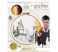 Harry Potter Embroidery by Deborah Wilding Deborah Wilding (Auteur)