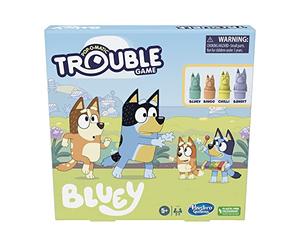 Hasbro Gaming Trouble : Bluey Edition Jeu de société, jeu amusant pour les enfants de 5 ans et plus, jeu pour 2 à 4 joueurs, Race Bluey, Bingo, Bandit ou Chilli to The Finish, F4944, Milticolor