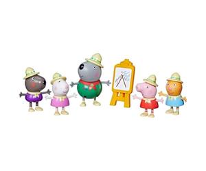 Hasbro PEPPA PIG Playset Camping avec des amis - 5 chiffres de 7cm Peppa Candy Chat Danny Chien Suzy Mouton et M. Wolf