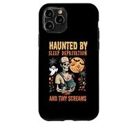 Haunted by Sleep Deprivation and Tiny Screams Born Dad des années 90 Coque pour iPhone 11 Pro