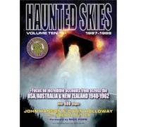 Haunted Skies Volume 10 by Dawn Holloway Dawn Holloway (Auteur)