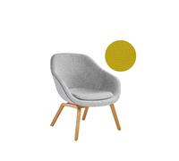 HAY About A Lounge Chair Low AAL 83 - chêne verni clair - Hallingdal 457 - moutarde