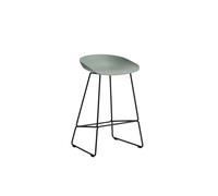 HAY About a Stool AAS 38 - fall green 2.0 - noir - patins standards en plastique - Hauteur d'assise 65 cm