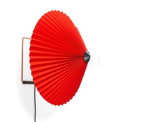 HAY Matin Applique LED rouge - ø38 cm Ce luminaire comporte des modules à LED prémontés de classes énergétiques A A