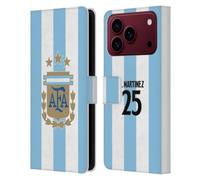 Head Case Designs sous Licence Officielle Argentina National Football Team Lisandro Martínez 2024/25 Player Home Kit 1st Group Étui Portefeuille en Cuir Compatible avec Apple iPhone 18 Pro Max