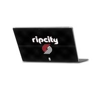 Head Case Designs sous Licence Officielle NBA Design Noir Rip City Logo Portland Trail Blazers Vinyle Autocollant Peau Autocollant Couverture Compatible avec Microsoft Surface Pro 4/5/6