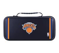 Head Case Designs Sous Licence Officielle NBA Texte Design Blanc New York Knicks Logo Étui De Transport Rigide De Voyage compatible avec Legion Go