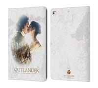 Head Case Designs sous Licence Officielle Outlander Claire Et Jamie Baiser Portraits Étui Portefeuille en Cuir Compatible avec Apple iPad 9.7 2017 / iPad 9.7 2018