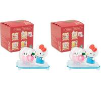Hello Kitty, 1 Figurine 4,5cm et Accessoires dans Une Boite Transparente, Série Big Apple Workshop, Modèle aléatoire, pour Les Enfants à partir de 3 Ans, HKT39 (Lot de 2)