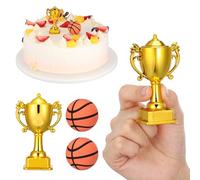 Hemobllo Décorations gâteau basketball 2 ensembles en plastique avec mini trophées pour fêtes d'anniversaire garçons et esprit de célébration