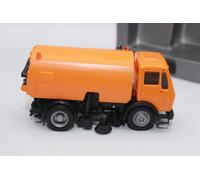 Herpa 309554 H0 Modèle réduit de camion Mercedes Benz S Schörling Kehrvéhicule, commune