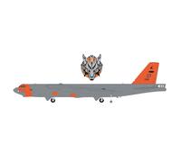 Herpa 573726 - Maquette B-52H USAF 49th TES Orange - Échelle 1:200 Neuf