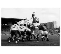 Hexoa Tableau de Sport Photo Ancienne d'un Match de Rugby - Made in France - Tableau Verre Acrylique 60x40