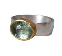 HIJONES 2 Tons Femmes Martelé ArgentTone Large Bande Bague | Acier inoxydable, ovale, sertissage ton or texturé aspect fait main, déclaration vintage, cadeau bijou.