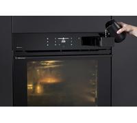 Hisense BAS614A8B Four électrique, encastré, Vapeur, nettoyage à la vapeur, mode Air Fry, sonde de température, connexion WiFi, mode pizza 300 °, 77 l, Soft door, noir