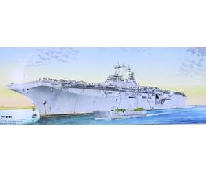 HobbyBoss 86403 Uss Essex Lhd-2 1/700