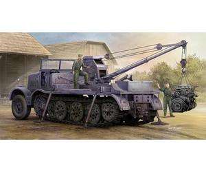 Hobbyboss Trumpeter 09576 Schwerer Zugkraftwagen 18T with 6T Billstein-Crane SD.Kfz.9/1 - Echelle 1/35 - Kit de modélisme en Plastique