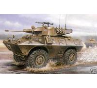 Hobbyboss V-150 Char à Roues Commando W/20mm Cannon 1:3 5 Modèle-kit Neuf Kit