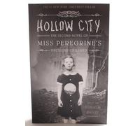 Hollow City: The Second Novel of Miss Peregrine's Peculiar Children (Miss