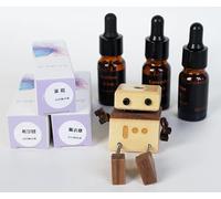 Holzmann Parfum de voiture vacillant, décoration en bois faite à la main, figurine mobile en bois, désodorisant pour voiture, parfum de voiture