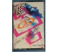 Home Girl Don't Play Dat [Import]