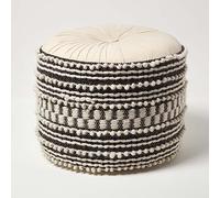 HOMESCAPES Pouf bohème Priya Noir et Blanc, Pouf berbère en Coton et Laine, Pouf Rond macramé