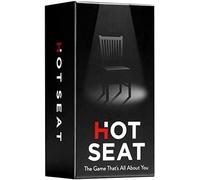 Hot Seat Dyce Games The Game That's All About You - Jeu sous Les projecteurs en Anglais - Jeu de Cartes Familial - À partir de 10 Ans - 3 à 16 Joueurs - Anglais