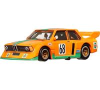 Hot Wheels BMW 320 GP5, Car Culture Véhicules Circuit Legend pour enfants à partir de 3 ans et les adultes fans et collectionneurs, collection premium de véhicules Car Culture à l’échelle 1/64, HRV94