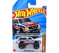Mattel Hot Wheels Voiture miniature Chevy Blazer 4x4 Blanc – HW Dirt 3/10, 81/250, échelle 1:64
