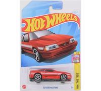 Hot Wheels Ford Mustang 92, échelle 1:64, The 90S 3/10, rouge