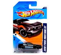 Hot Wheels Ford Mustang GT 167 de 247 et numéro 7 de 10 Hw Main Street de 2010