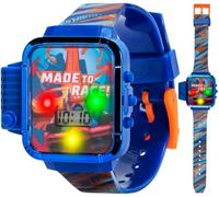Hot Wheels Montre numérique pour Enfants avec lumière LED, Lampe de Poche | Écran LED lumineux, sangle de personnage imprimée, design résistant à l'eau et ajustement réglable pour poignets de 14 à 21,6