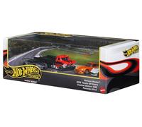 Hot Wheels Premium Lot de 4 camions moulés sous pression avec transporteur Toyota GR Supra, Datsun 240Z, Porsche 934.5