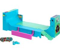 Hot Wheels Skate Boombox Skate Park Playset, se transforme en fingerboard Skate Park avec 1 planche exclusive et une paire de chaussures de skate, portable avec rangement