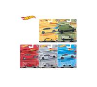 Hot Wheels - Véhicules Circuit Légends (Modèles aléatoires) - Petite Voiture - 3 ans et + FPY86