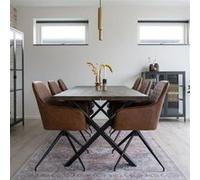 Chaise de salle à manger pivotante en cuir synthétique marron vintage avec pieds noirs House Nordic