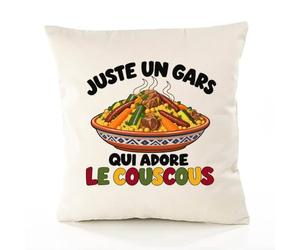 Housse de Coussin Juste un gars qui adore le couscous | Coton Canvas Fairtrade 305 g/m² Zip Invisible Taille 50×50 cm | Déco Canapé Salon Chambre | Cadeau Gourmand Crémaillère Anniversaire Noël