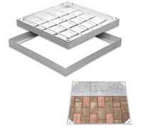 Housse de fosse septique carrée invisible avec base pour l'inspection des égouts extérieurs et pavage des blocs. Design discret durable pour une sécurité accrue