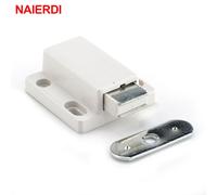 How To Amuse Yourself And Others: The American Girl's Handy Book