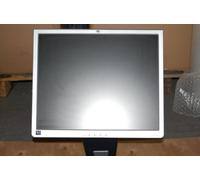 HP L1940T Écran LCD TFT 19" 1280 x 1024 / 75 Hz 300 cd/m2 700:1 8 ms 0.294 mm DVI-D, VGA argenté(e), noir carbonite
