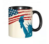 HRRASFAZF Tasse à Café | Tasse Céramique Fine | Cadeau Original | 330ml | Mug avec Anse | Cadeau Original pour Homme et Femme | Un drapeau américain grunge avec la statue de la liberté