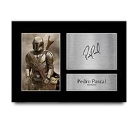 HWC Trading A4 Pedro Pascal Cadeaux Imprimé Signé Autographe Photo pour les fans d’émissions de télévision - A4