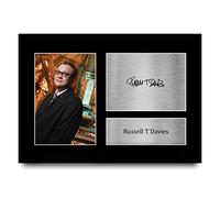 HWC Trading A4 Russell T Davies Dr Who Cadeaux Imprimé Signé Autographe Photo pour les fans d’émissions de télévision - A4