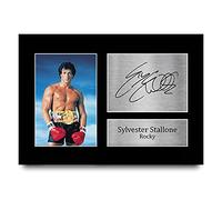 HWC Trading A4 Sylvester Stallone Rocky Cadeaux Imprimé Signé Autographe Photo pour les fans de cinéma - A4