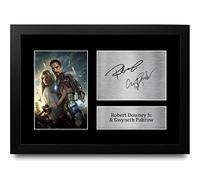 HWC Trading FR A4 Robert Downey Jr & Gwyneth Paltrow Iron Man Tony Stark & Pepper Potts Cadeaux Imprimé Signé Autographe Photo pour les fans de cinéma - A4 Encadré