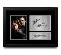 HWC Trading FR A4 Robert Pattinson & Kristen Stewart Twilight Cadeaux Imprimé Signé Autographe Photo pour les fans de cinéma - A4 Encadré