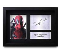 HWC Trading FR A4 Ryan Reynolds Deadpool Cadeaux Imprimé Signé Autographe Photo pour les fans de cinéma - A4 Encadré