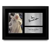 HWC Trading FR A4 Sir Ian McKellen Lord of the rings Gandalf Cadeaux Imprimé Signé Autographe Photo pour les fans de cinéma - A4 Encadré